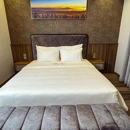 הו צ'י מין סיטי The Malibu Hotel Saigon מראה חיצוני תמונה